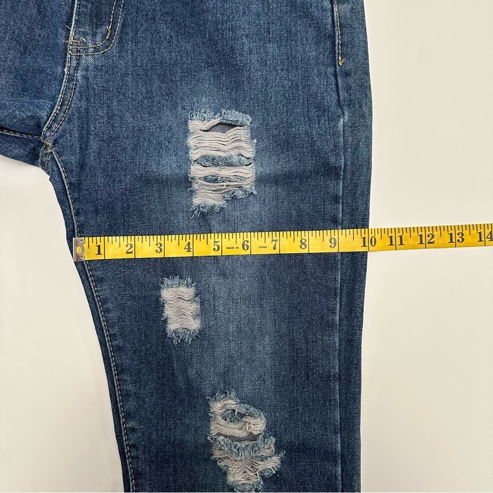 Ripped Jeans - Picture 7 of 15